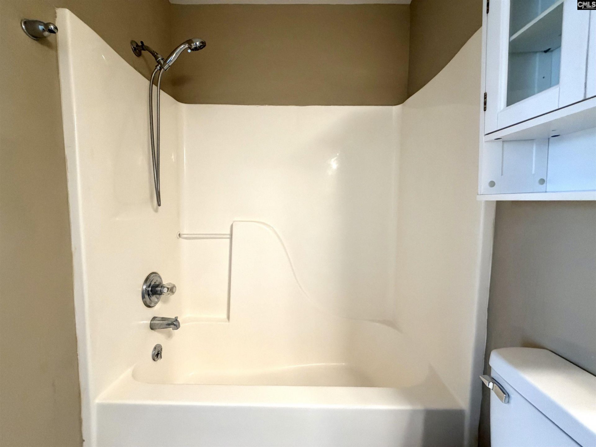 17 Magnolia Glen Lane Photo 11