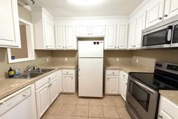 17 Magnolia Glen Lane photo 4
