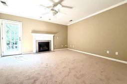 17 Magnolia Glen Lane photo 4