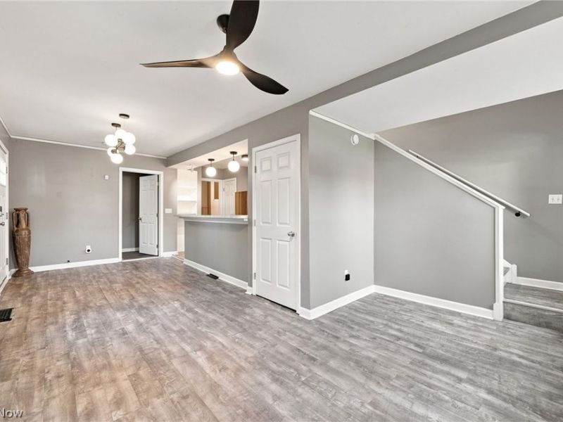1963 Fulton Place, Cleveland, OH 44113 Photo 14
