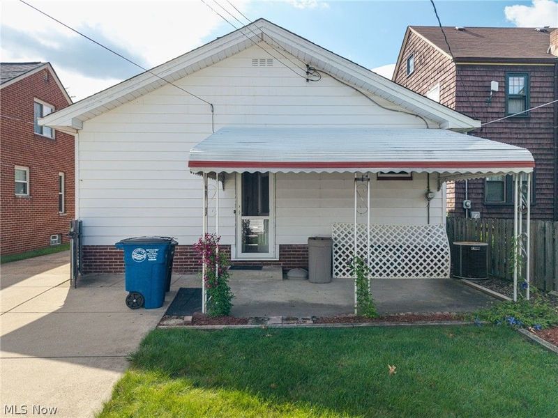 4109 W 161st Street, Cleveland, OH 44135 Photo 4