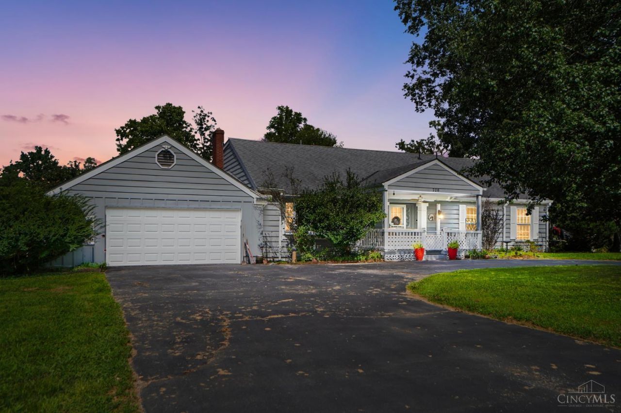 706 Maple Ridge Road, Miami Township, OH 45150 Main Photo