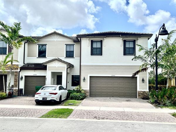 Davie, FL 33314