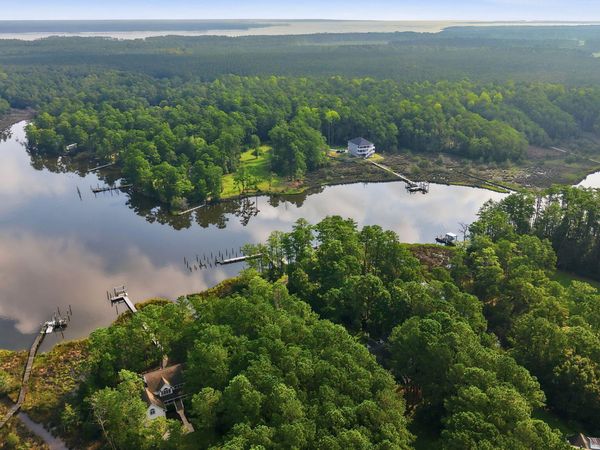 448 Bay Shores Road , Merritt, NC 28556