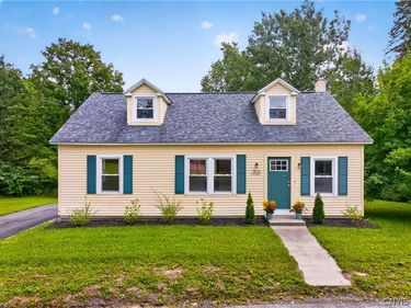 9630 Crooked Hill Road, Clayville, NY 13322