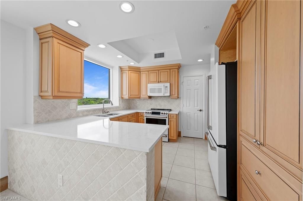 1001 Arbor Lake Dr, Unit 408, Naples, FL 34110 Photo