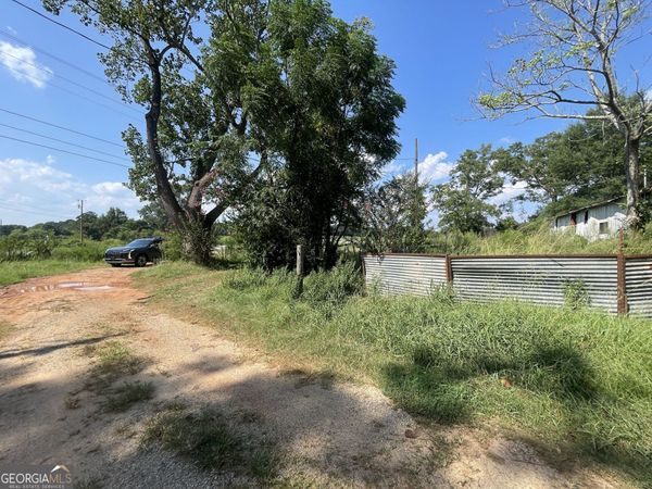 1012 N Madison Road NE, Eatonton, GA 31024