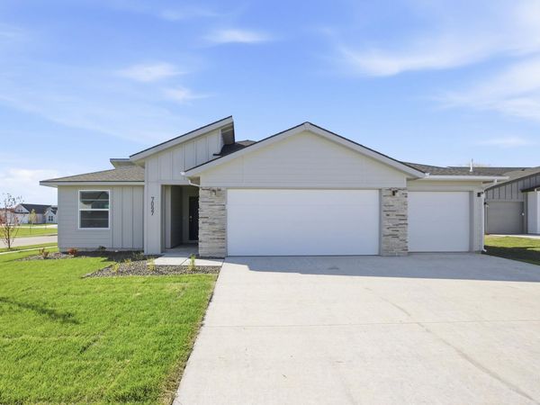 15388 Patriot Ave, Nampa, ID 83651
