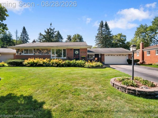 3557 Baybrook Drive, Waterford Township, Mi 48329