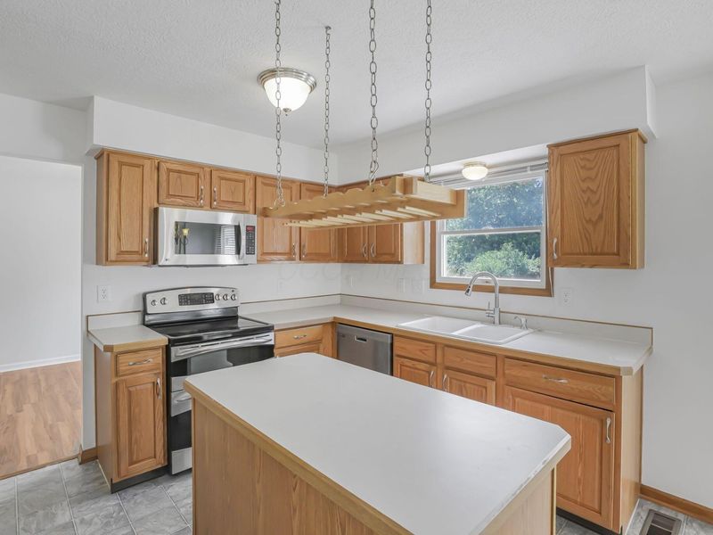 1845 Woodside Drive, Marysville, OH 43040 Photo 17