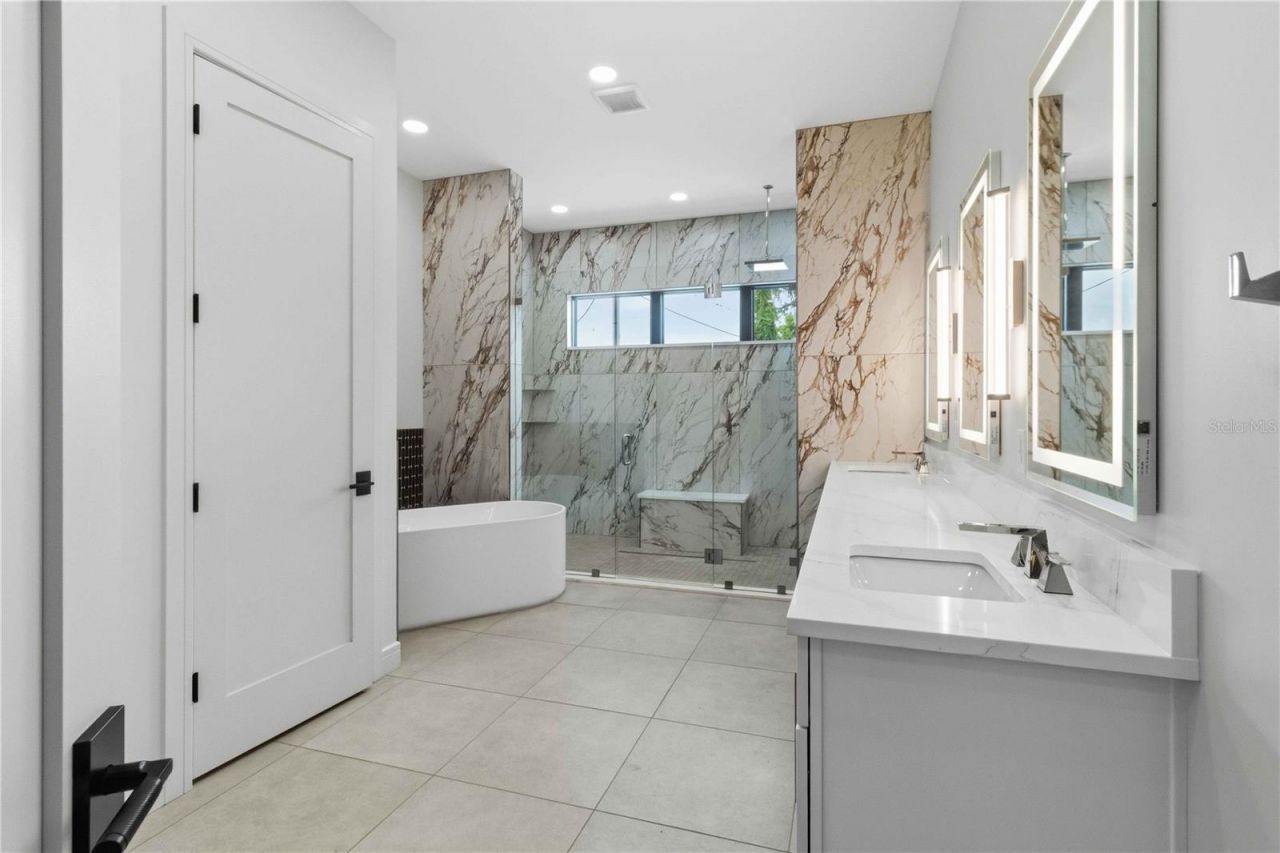 104 S Maki Road , Plant City, FL 33563 Photo