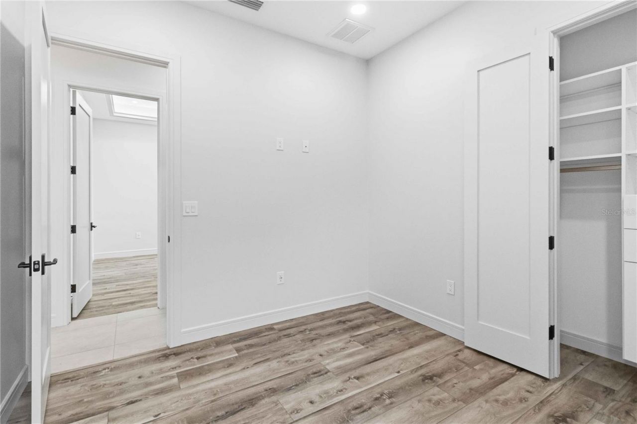 104 S Maki Road , Plant City, FL 33563 Photo