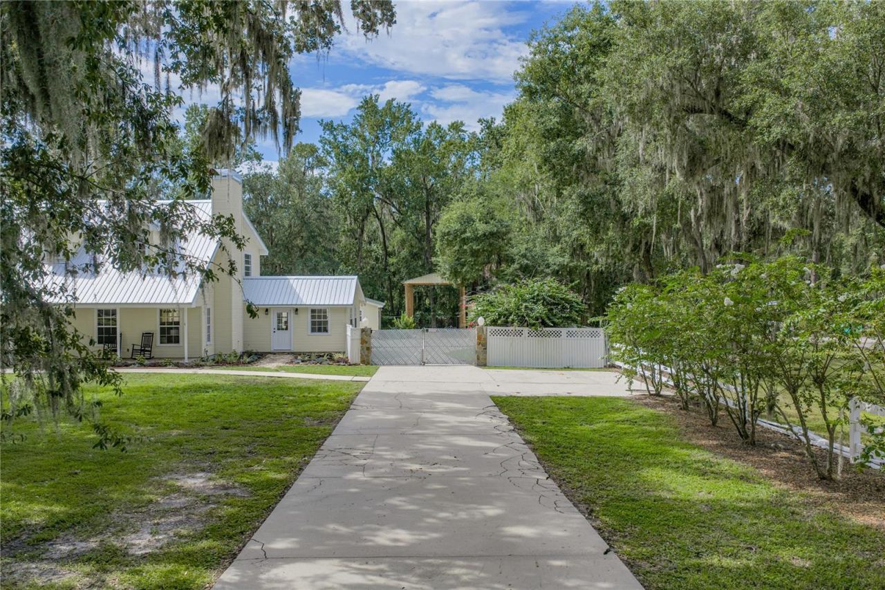3501 E Trapnell Road , Plant City, FL 33566 Photo