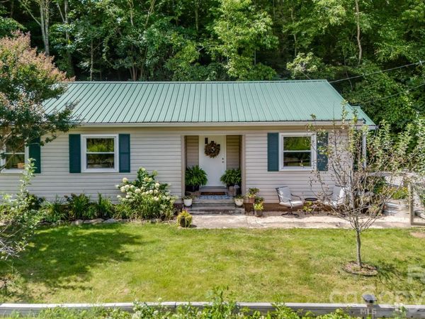 1772 NC 9 Highway, Black Mountain, NC 28711