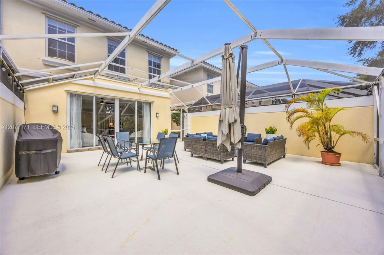 418 Capistrano Dr , Palm Beach Gardens, FL 33410 Photo