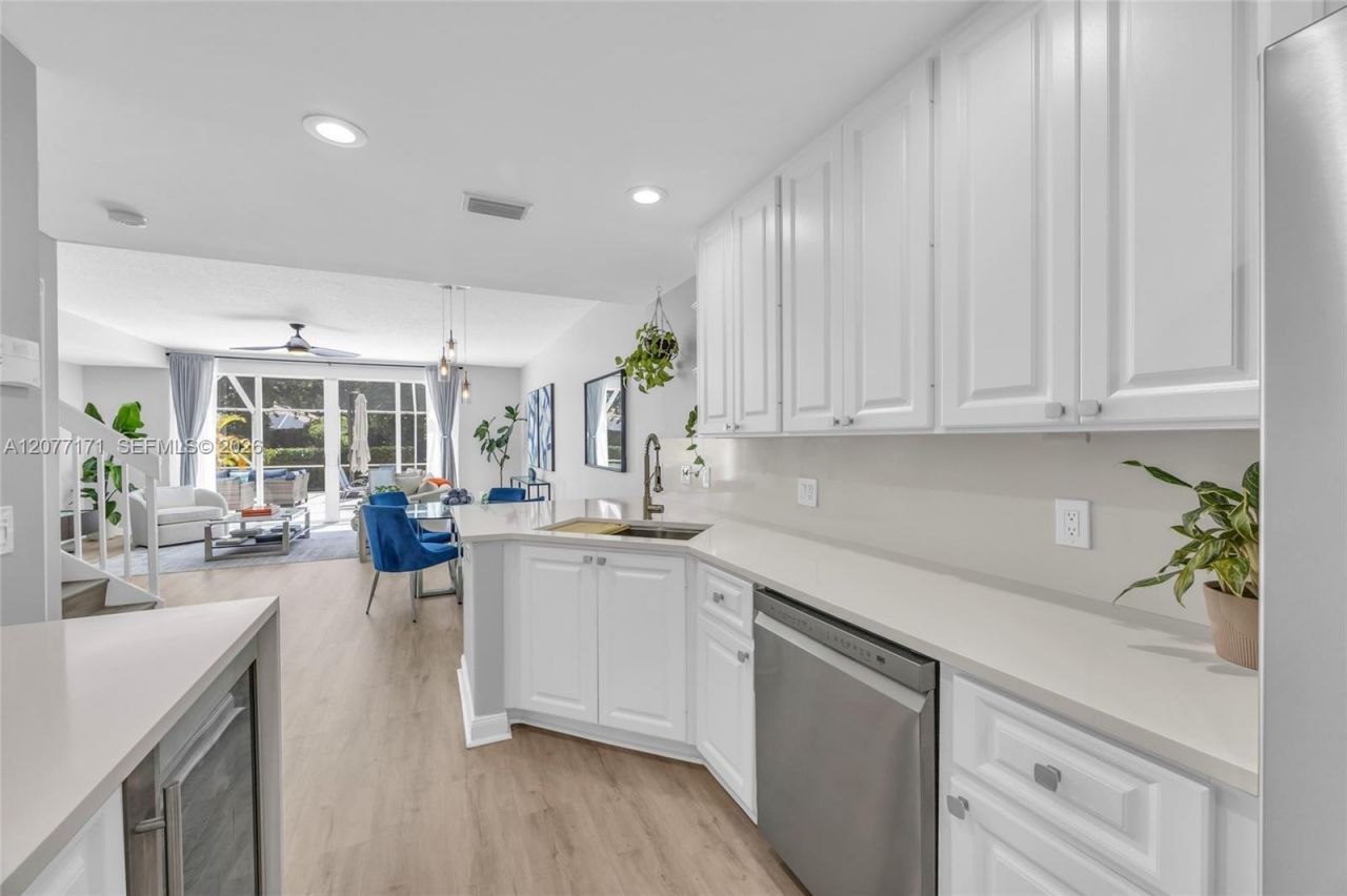 418 Capistrano Dr , Palm Beach Gardens, FL 33410 Photo