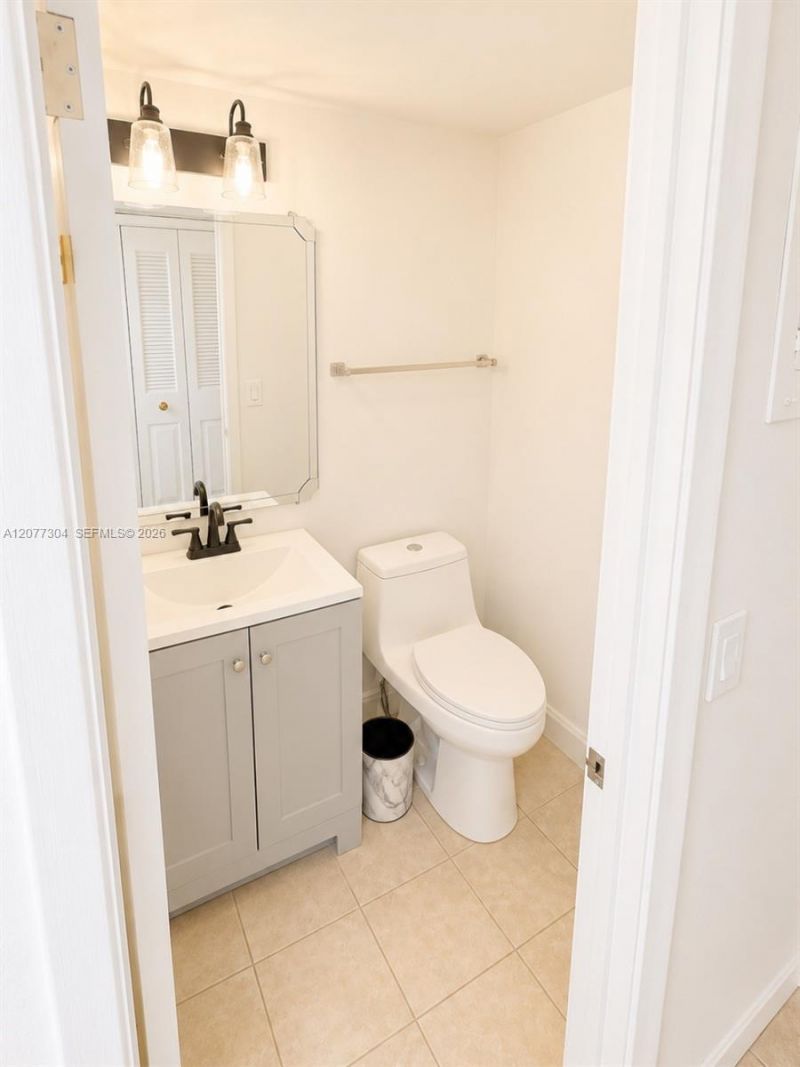 316 Southampton A, Unit 316, West Palm Beach, FL 33417 Photo