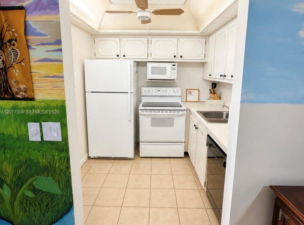316 Southampton A, Unit 316, West Palm Beach, FL 33417 Photo