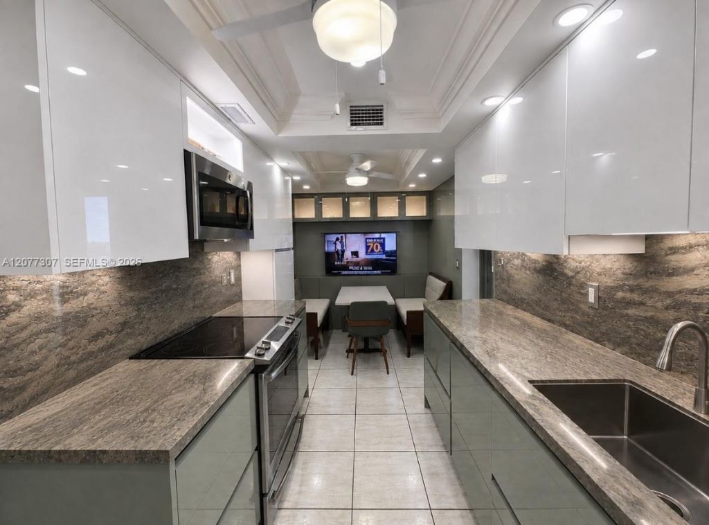 9511 Collins Ave, Unit 1507, Surfside, FL 33154 Photo