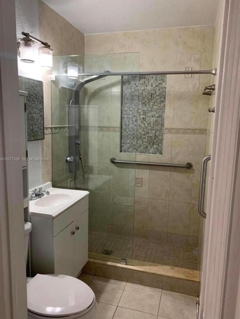 4289 NW 5th St , Miami, FL 33126 Photo