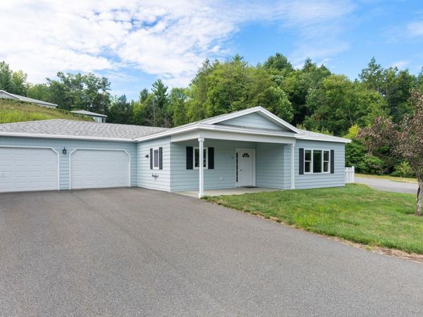 77 Buttonwood Drive, Brattleboro, VT 05301