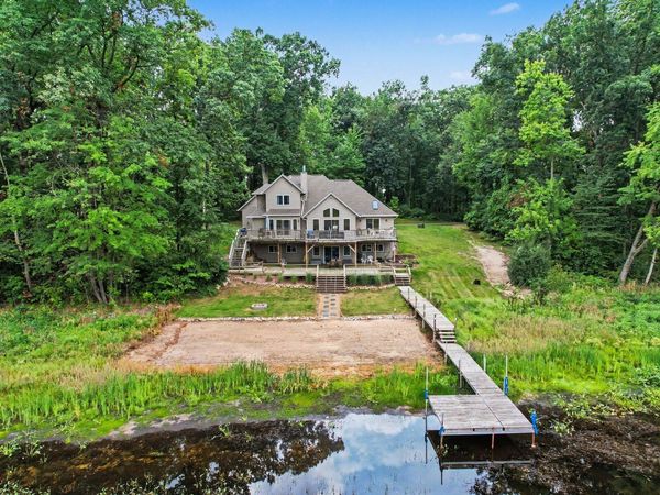 7805 Cougar Drive, Delton, MI 49046
