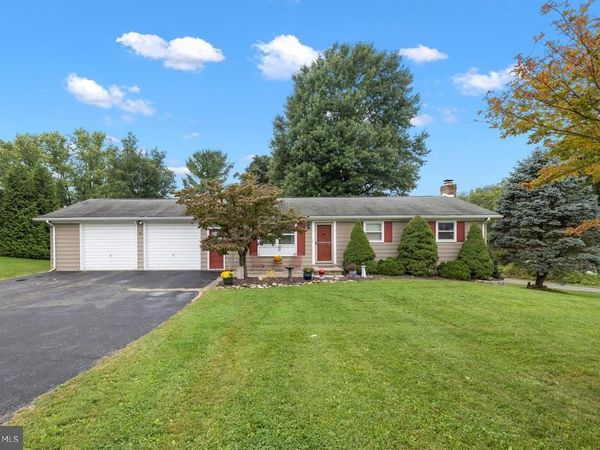 4851 BLUE HILL ROAD, GLENVILLE, PA 17329