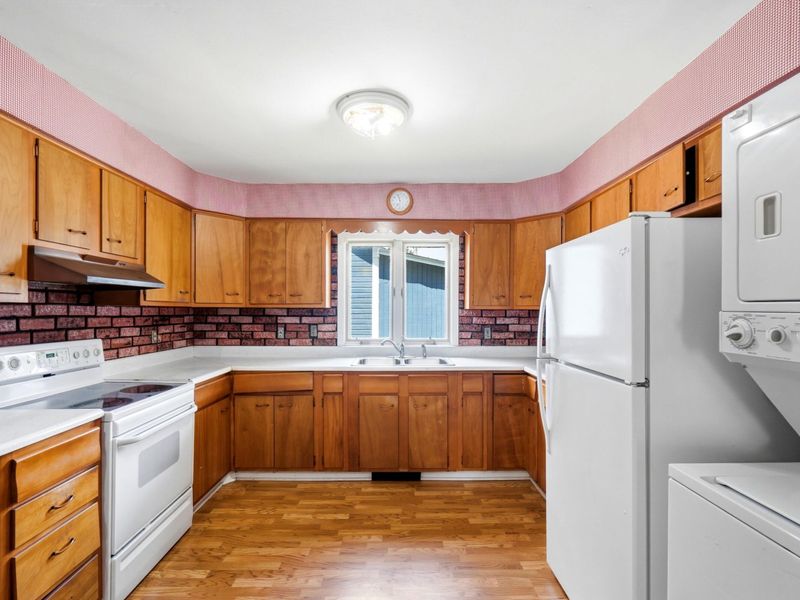 126 N Walnut Street, Marysville, OH 43040 Photo 8