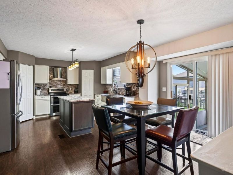 5016 Mary Louise Court, Morrow, OH 45152 Photo 11