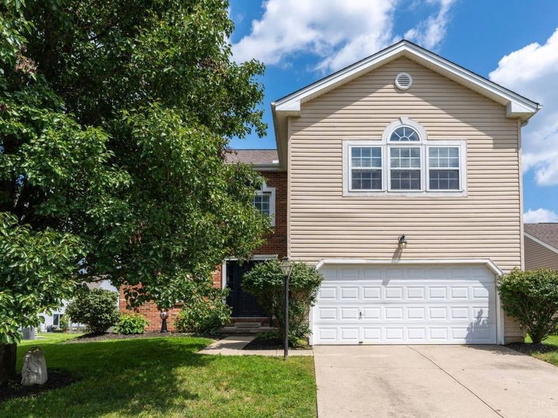 5016 Mary Louise Court, Morrow, OH 45152 Photo 2