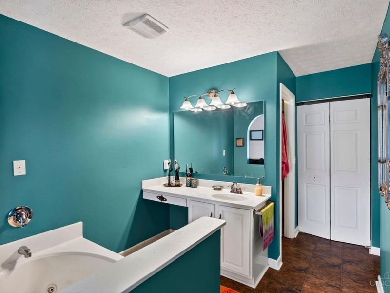 5016 Mary Louise Court, Morrow, OH 45152 Photo 25