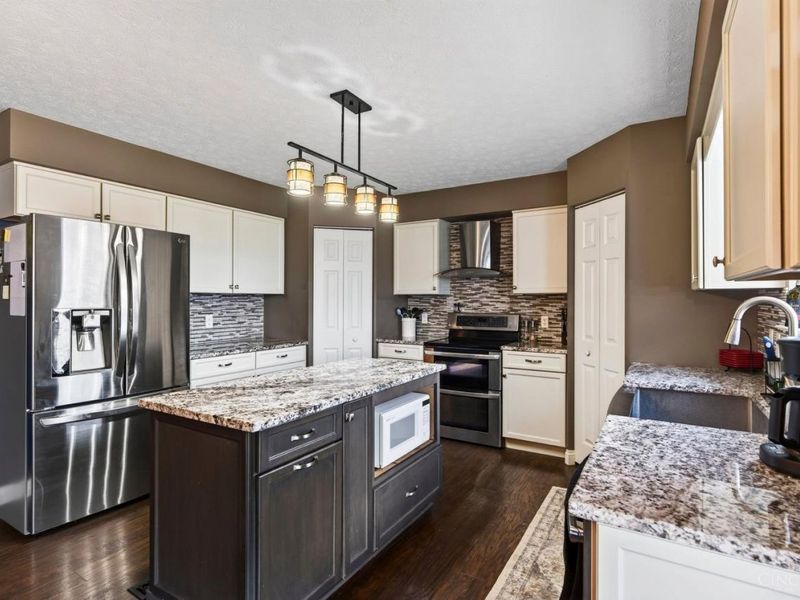 5016 Mary Louise Court, Morrow, OH 45152 Photo 8