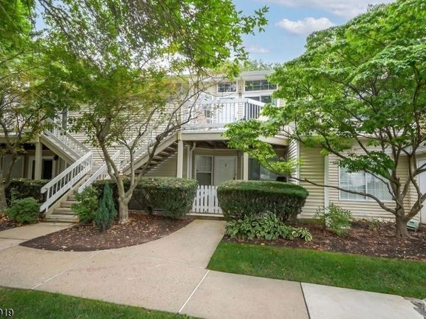 70 Sage Court, Bedminster, NJ 07921