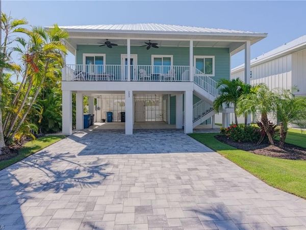 233 Delmar AVE, FORT MYERS BEACH, FL 33931