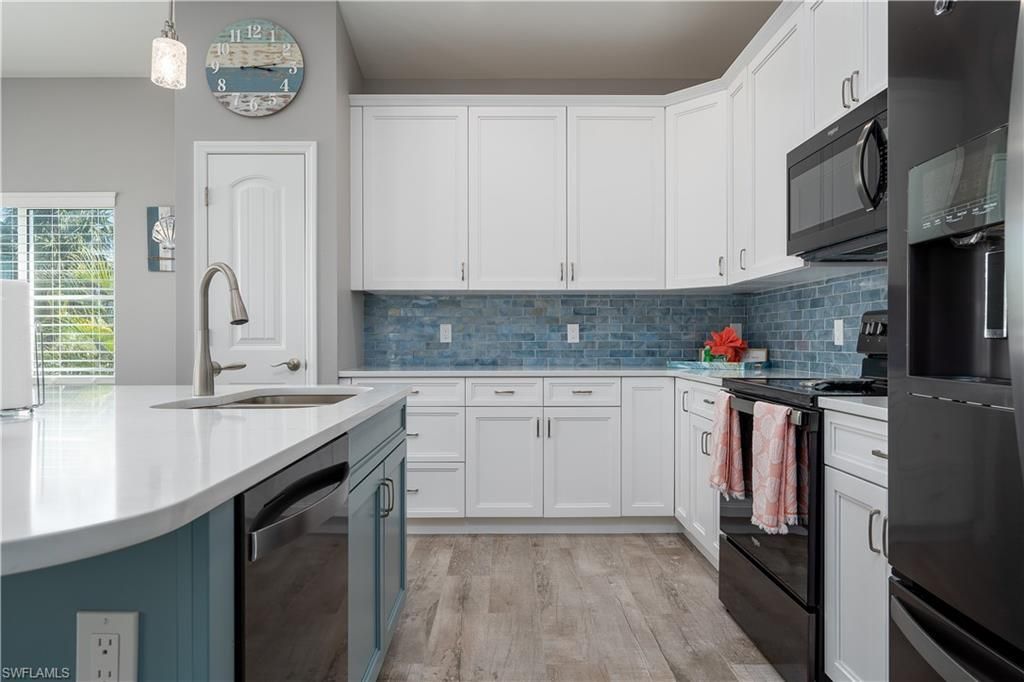 233 Delmar Ave, Fort Myers Beach, FL 33931 Photo