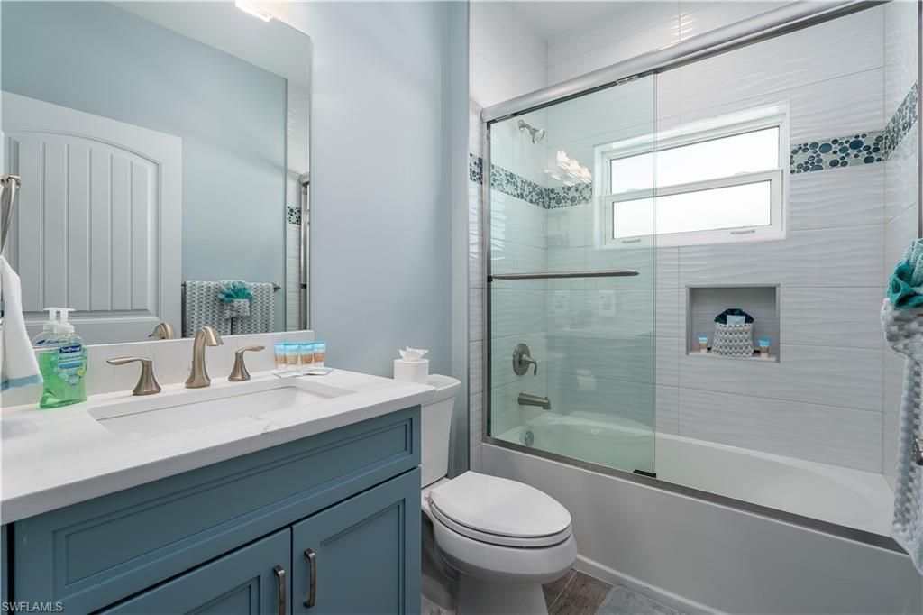 233 Delmar Ave, Fort Myers Beach, FL 33931 Photo