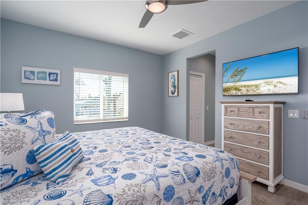 233 Delmar Ave, Fort Myers Beach, FL 33931 Photo