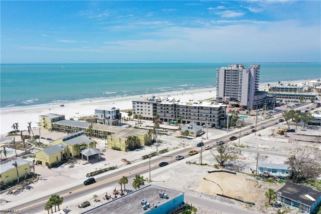233 Delmar Ave, Fort Myers Beach, FL 33931 Photo