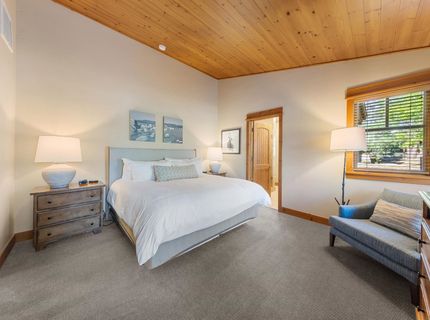 12381 Lookout Loop , Unit #F13-07, Truckee, CA 96161 Photo