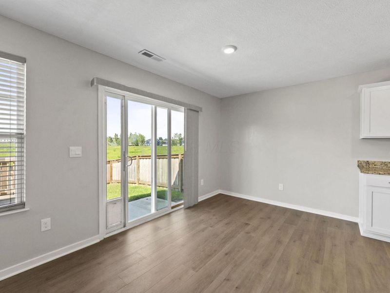 6558 Pfeifer Ash Drive, Canal Winchester, OH 43110 Photo 8