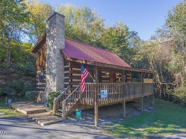 428 Hideaway Ridge Circle , Sevierville, TN 37862