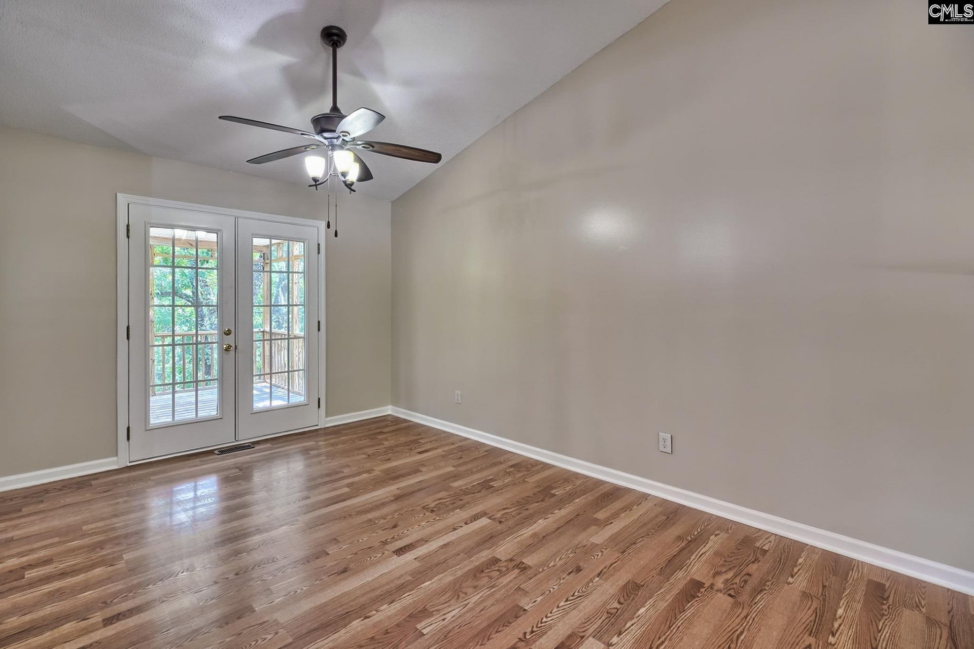 249 Bridleridge Road Photo 7