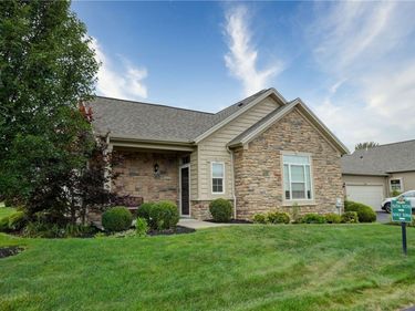 5082 Cheshire Glen, Canandaigua, NY 14424