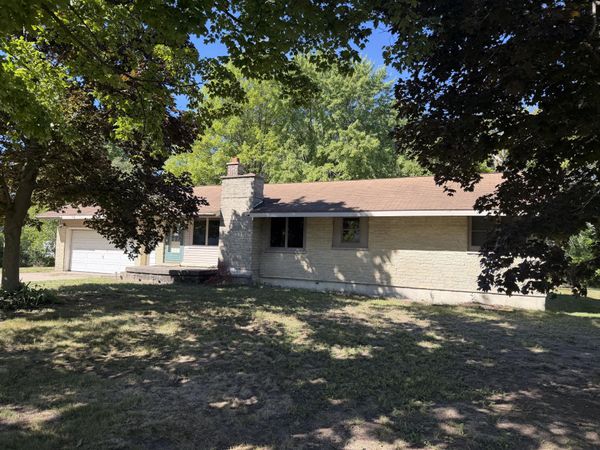 4879 Grand Street, Norton Shores, MI 49441