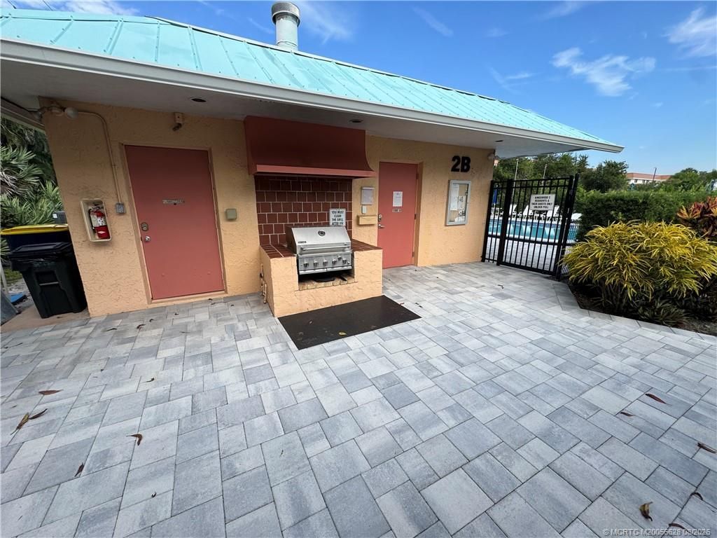 2950 SE Ocean Boulevard Se, Unit 43-2, Stuart, FL 34996 Photo
