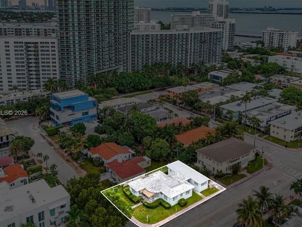 1301 Flamingo Way, Miami Beach, FL 33139