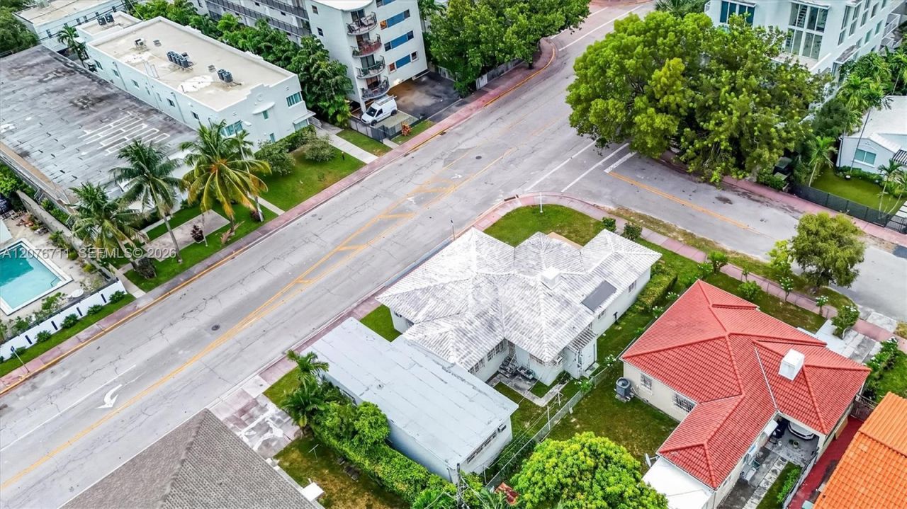 1301 Flamingo Way, Miami Beach, FL 33139 Photo