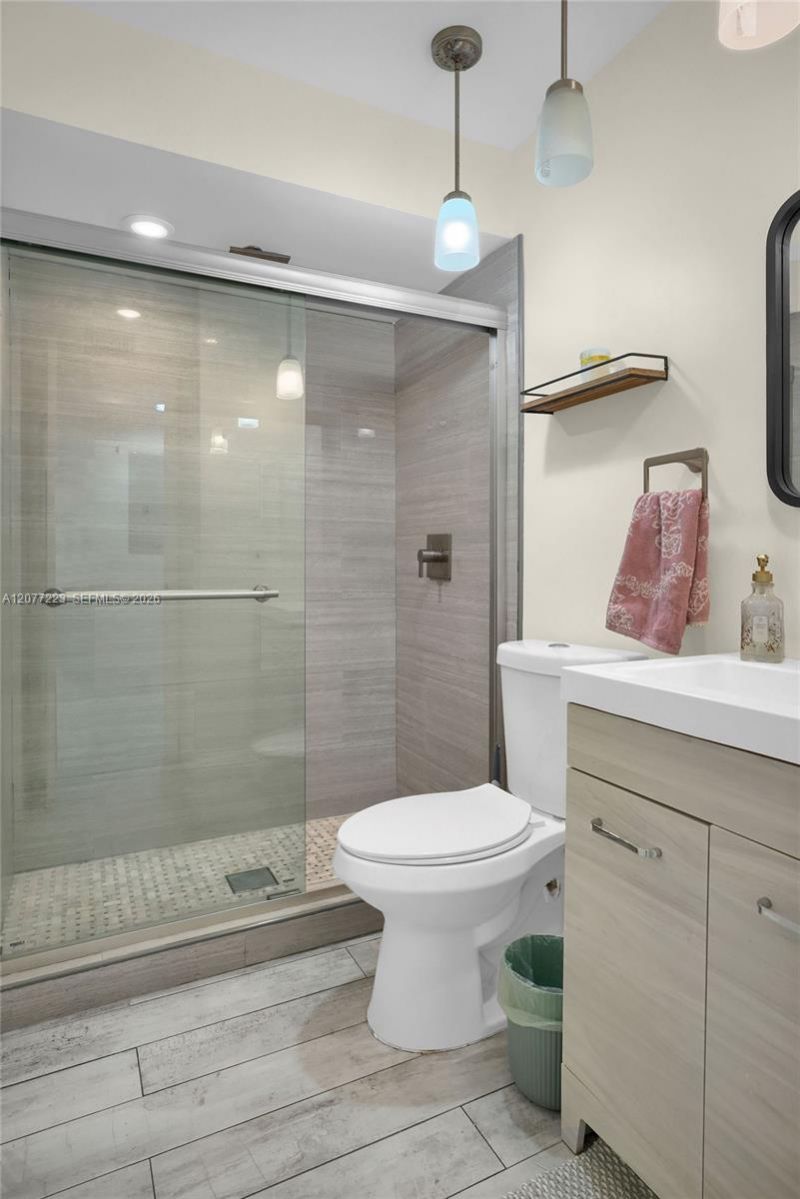6538 NW 170th Ter , Hialeah, FL 33015 Photo