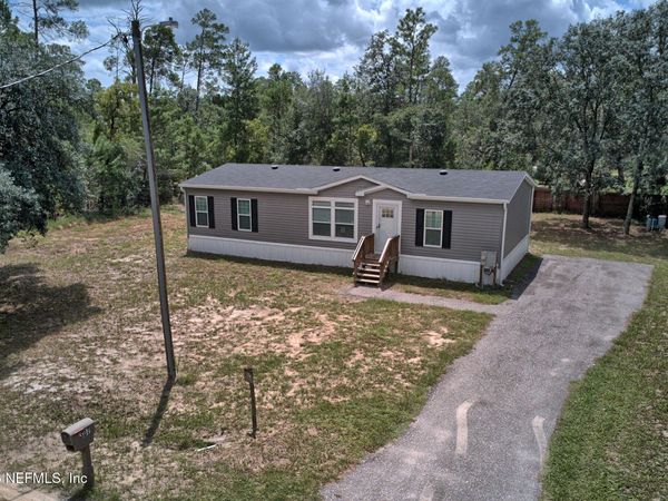 307 CANINE Street, Interlachen, FL 32148