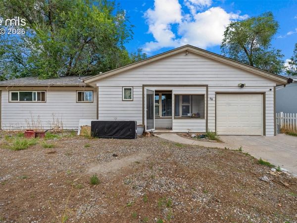 88 N Doris Drive, Colorado Springs, CO 80911